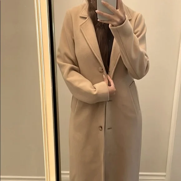 Abercrombie & Fitch Dad coat in beige - Picture 4 of 4